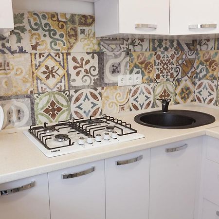 Leogrand Apartments On Svobody Lviv Exterior photo